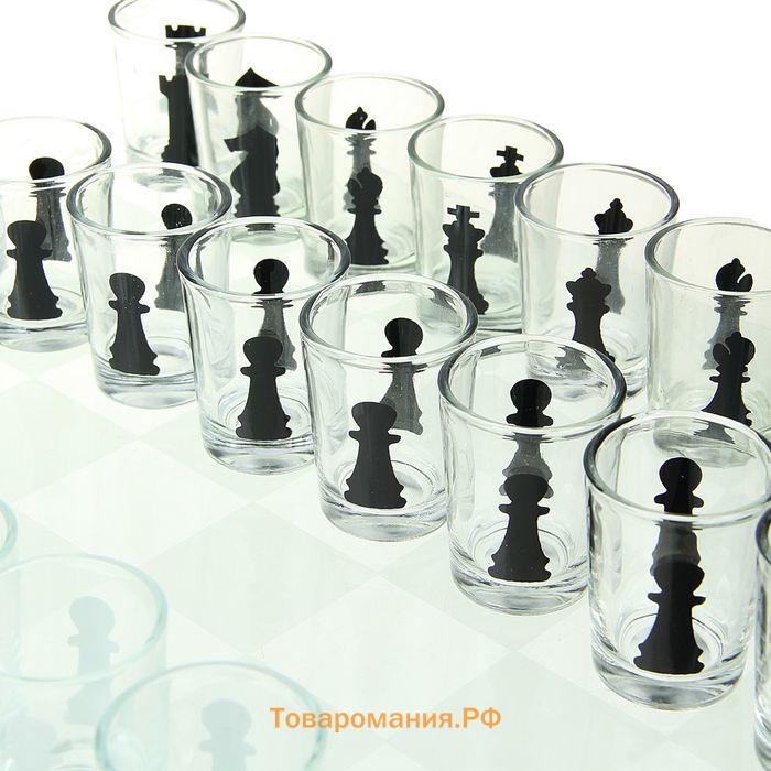 Игра алкогольная «Пьяные шахматы», для взрослых, 32 рюмки, стекло, поле 35×35 см