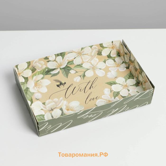 Кондитерская упаковка, коробка для макарун с PVC крышкой, With love, 17 х 12 х 3.5 см