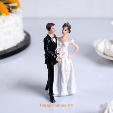 Фигурка на торт «Молодожёны», 12 см, МИКС