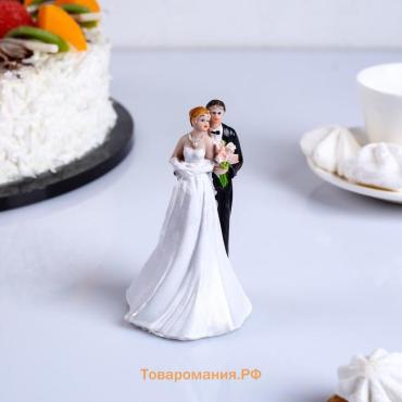 Фигурка на торт «Молодожёны объятья»,12 см, МИКС